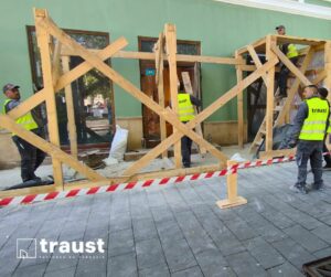 restaurare fațadă monument istoric – lucrări specializate reabilitare clădiri vechi Cluj Traust