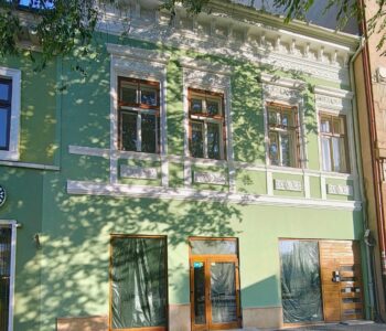 restaurare fațadă monument istoric – lucrări specializate reabilitare clădiri vechi Cluj Traust