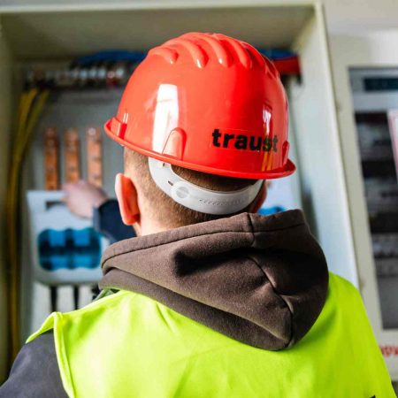 traust electrician automatizari santier romania constructii